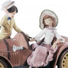 Lladro Classic Sculpture, Young Couple With Car Sculpture. Limited Edition