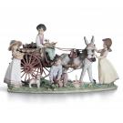 Lladro Classic Sculpture, Enchanted Outing Children Sculpture. Limited Edition