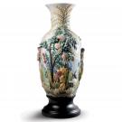 Lladro High Porcelain, Paradise Vase Sculpture. Limited Edition