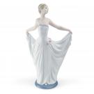 Lladro Classic Sculpture, Dancer Ballet Woman Figurine