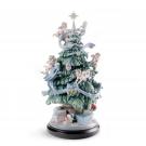 Lladro Classic Sculpture, Great Christmas Tree Figurine. Limited Edition