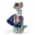 Lladro Classic Sculpture, Pretty Pickings Girl With Carnations Figurine