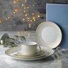 Wedgwood China Arris Gio Gold, 5 Piece Place Setting