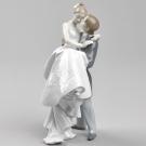 Lladro Classic Sculpture, The Happiest Day Couple Figurine Type 356