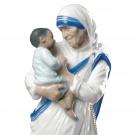 Lladro Classic Sculpture, Mother Teresa Of Calcutta Figurine